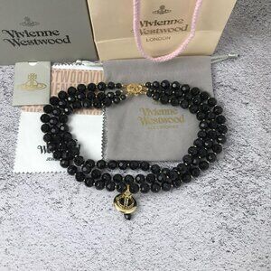 NWT Vivienne Westwood Three Row Pearl Bas Relief Choker in gold
